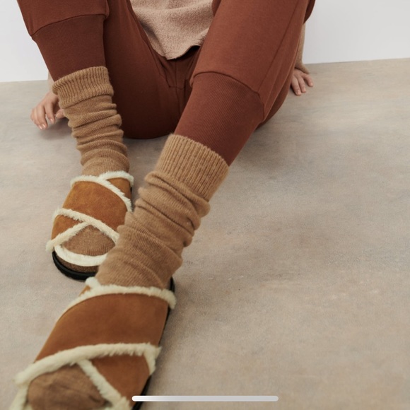 New Cow Leather Sandals - Picture 3 of 9